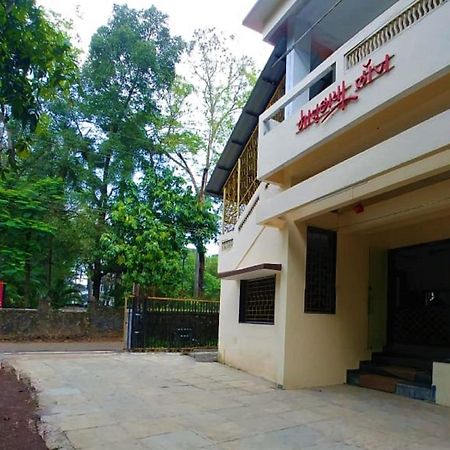 Hotel Matruchhaya - Near Lonavala Market Railway And Bus Station 외부 사진