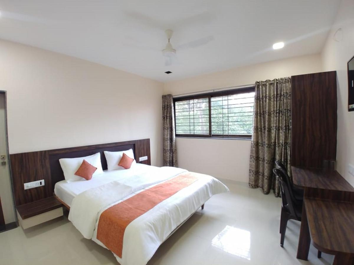 Hotel Matruchhaya - Near Lonavala Market Railway And Bus Station 외부 사진